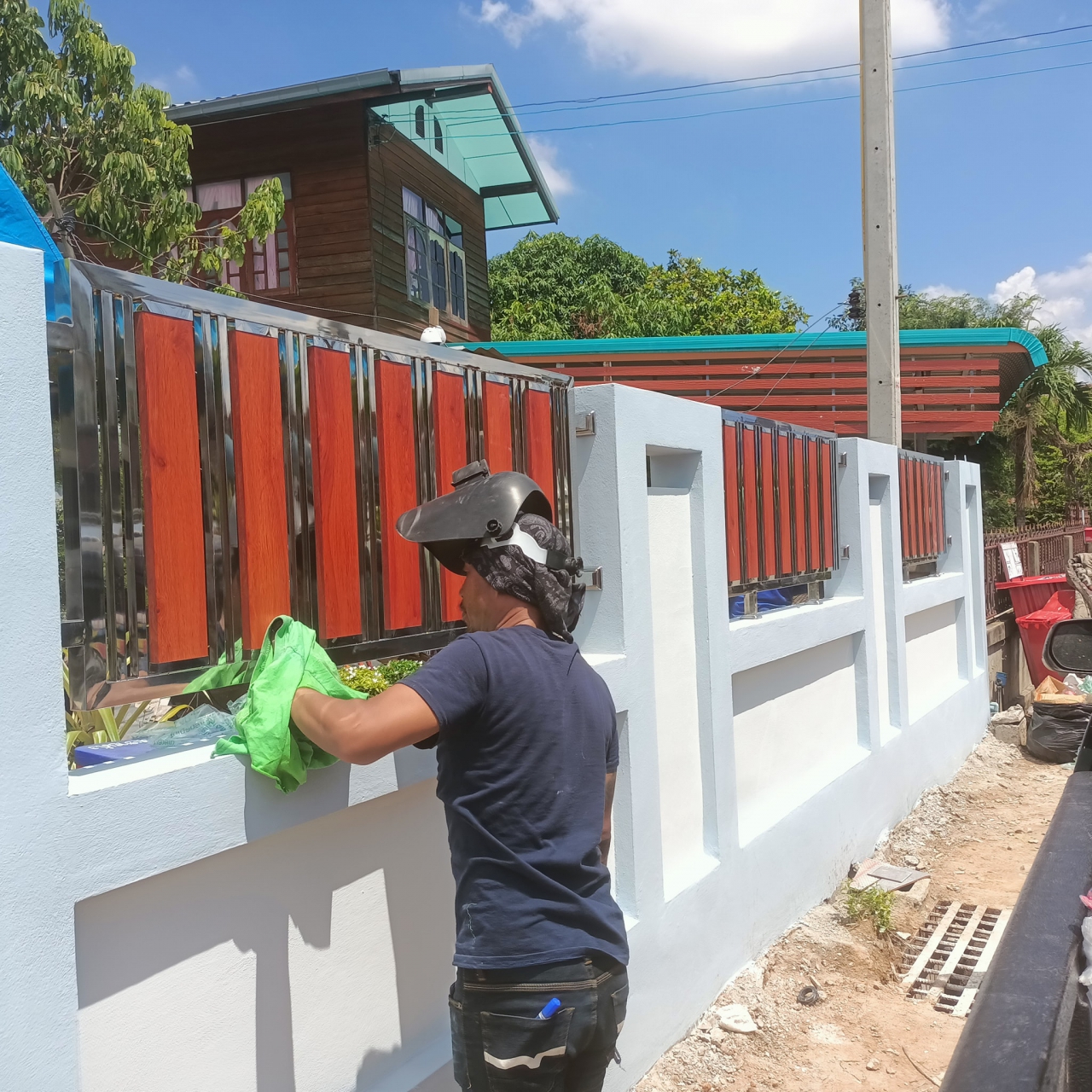 276244655_1089431928301139_4435182405917358235_n.jpg - ประตูสแตนเลส ผสมอลูมิเนียมลายไม้ | https://พลังชัยสแตนเลส.com