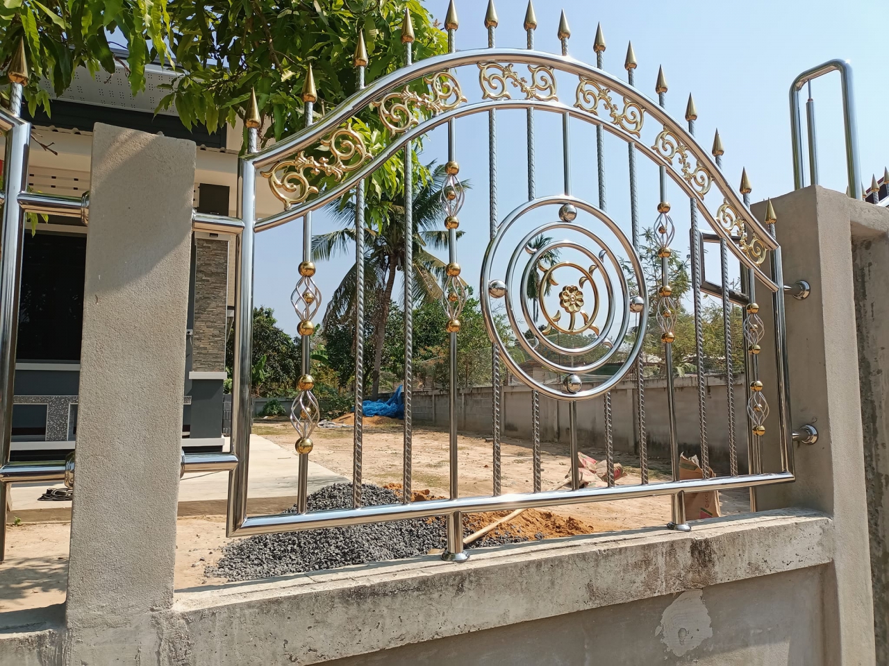 330152595_886627432645809_6232130604223773526_n.jpg - ประตูรั้วสแตนเลส รับงานสแตนเลสทุกชนิด | https://พลังชัยสแตนเลส.com