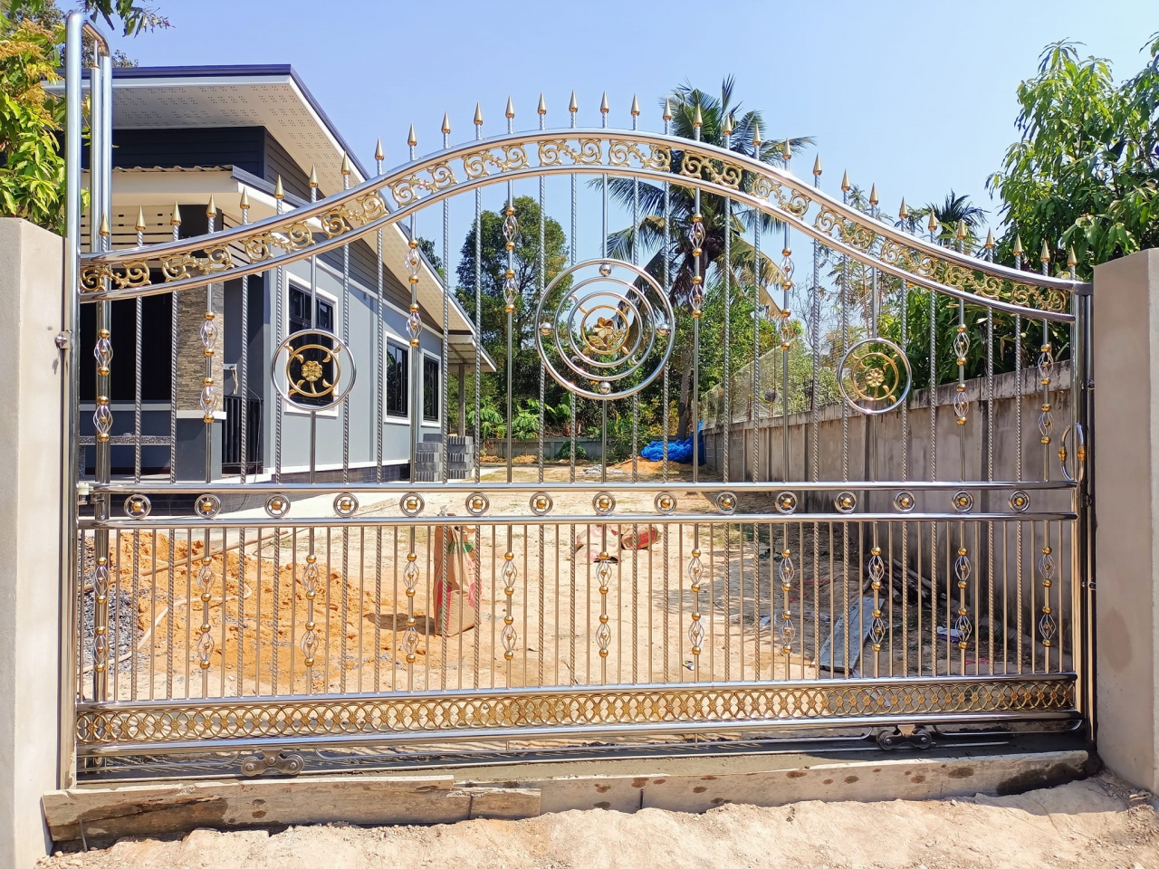 334683967_513286620884107_4978340381824081262_n.jpg - ประตูรั้วสแตนเลส รับงานสแตนเลสทุกชนิด | https://พลังชัยสแตนเลส.com